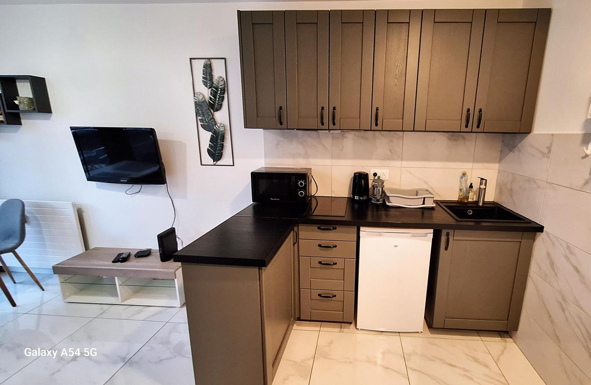 Cosy Studio 200 M From Nice Beach & Promenade Des Anglais Apartment Exterior photo