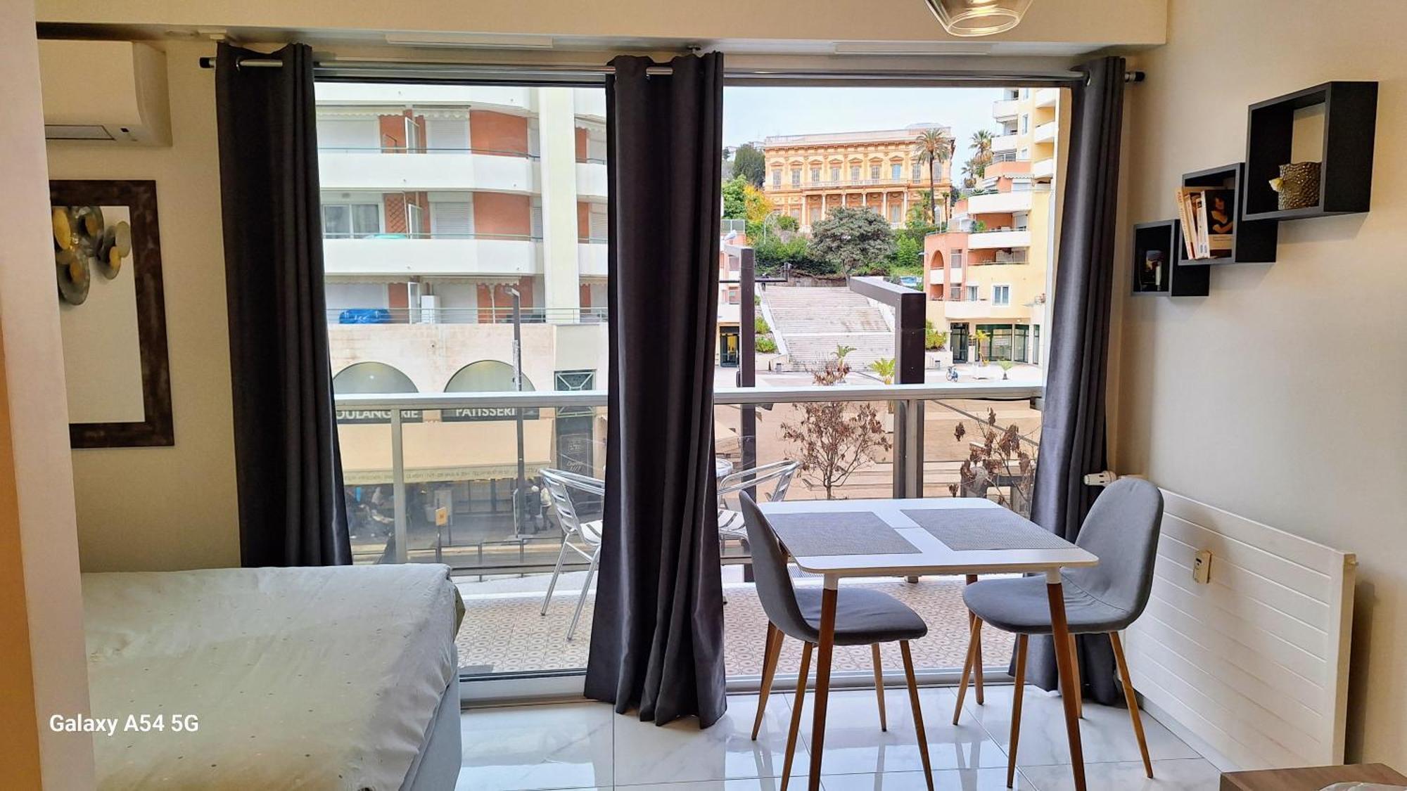 Cosy Studio 200 M From Nice Beach & Promenade Des Anglais Apartment Exterior photo